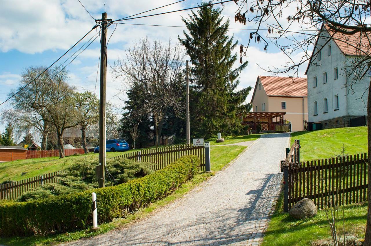 Dreiseitenhof Ferienwohnung Kuenzel Тарандт Экстерьер фото